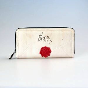 Harry Potter | Distressed Hogwarts Acceptance Letter Wallet | One Size